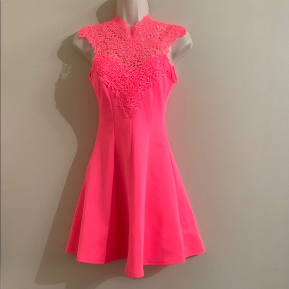 Charlotte Russe small hot Pink Lace Women's Dress y2k vintage 822 - Picture 1 of 6